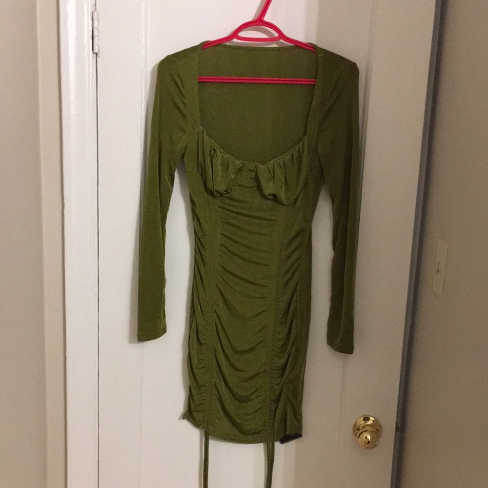 Matcha shiny dress
